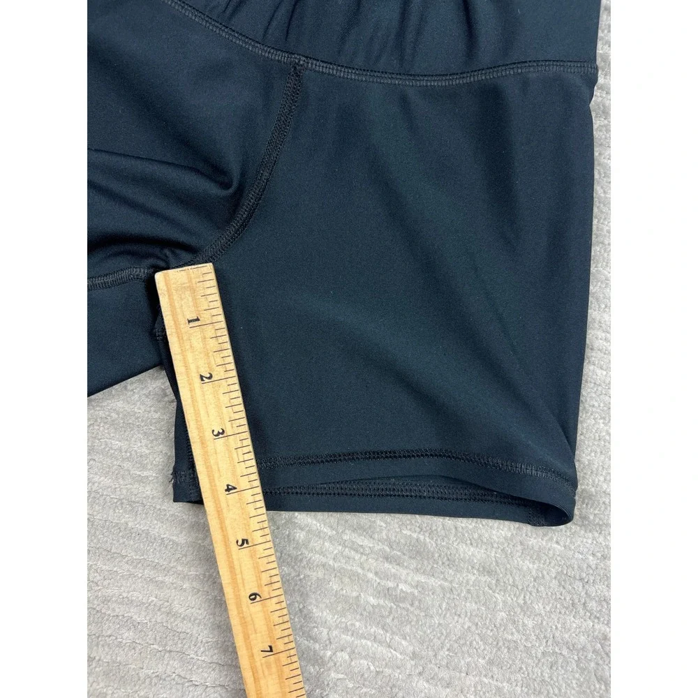 Under Armour Shorts Youth Medium Black HeatGear Fitted Compression Athletic 3.5